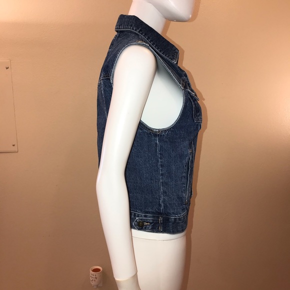 Forever 21 Denim Vest - Picture 9 of 16